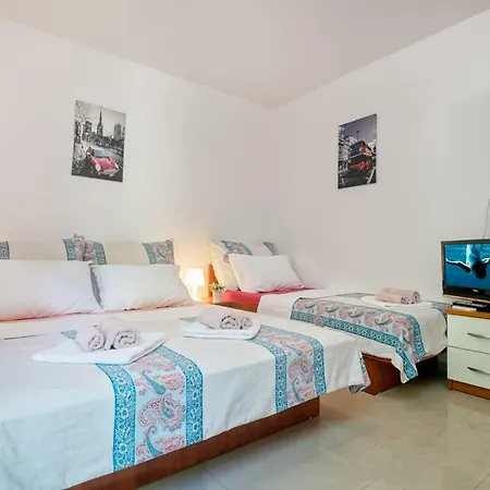 Darden Apartman