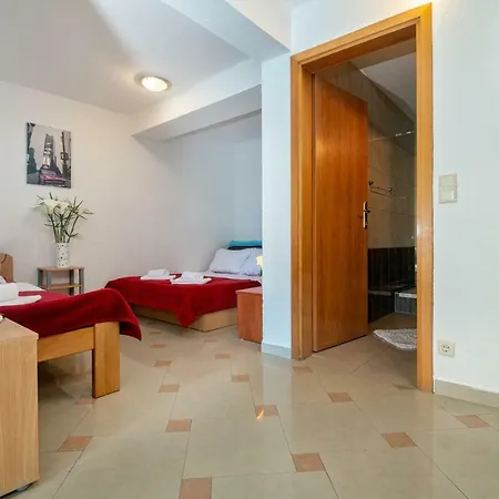 Darden Apartman